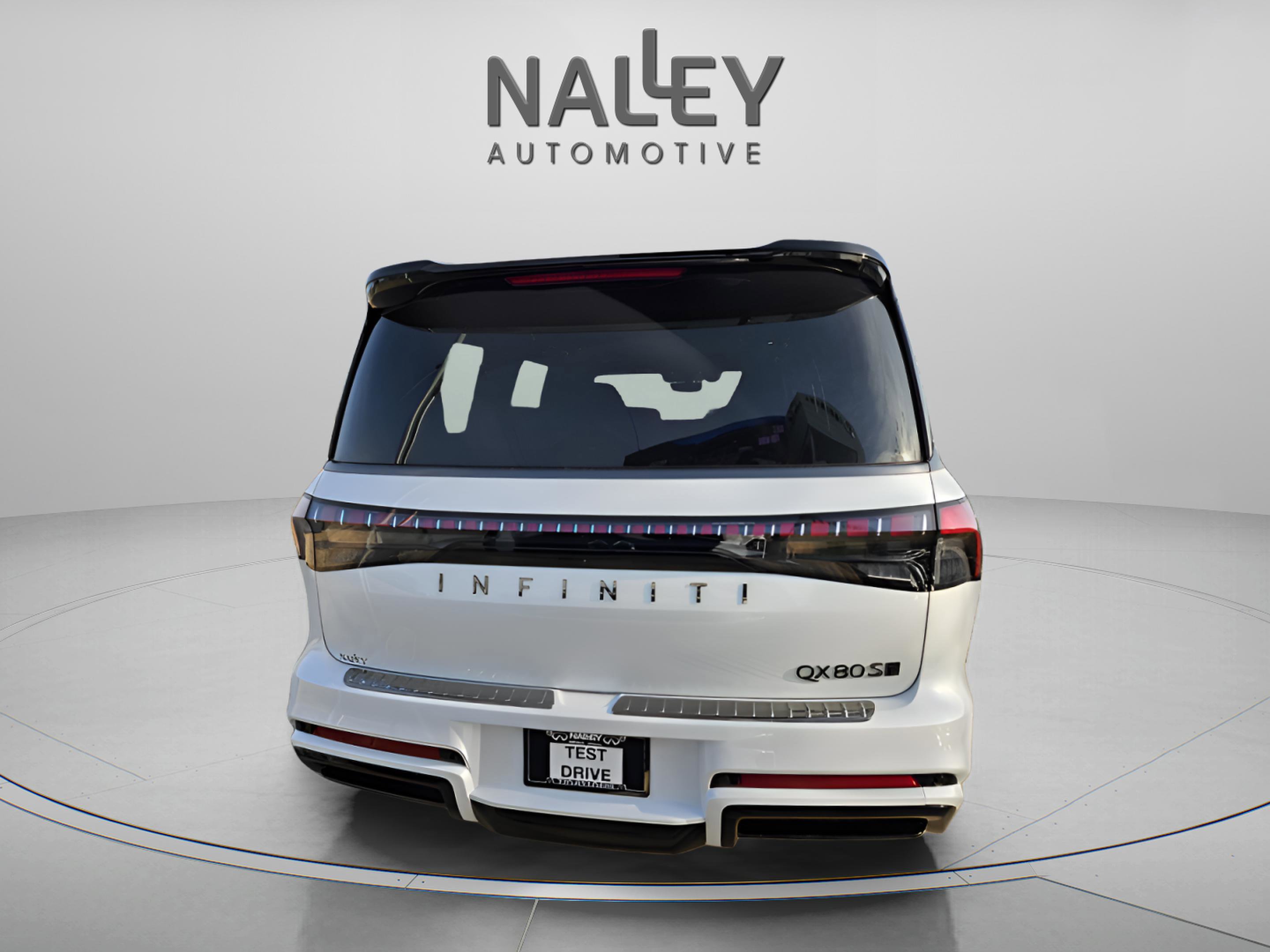 New 2026 INFINITI QX80 4WD image 4