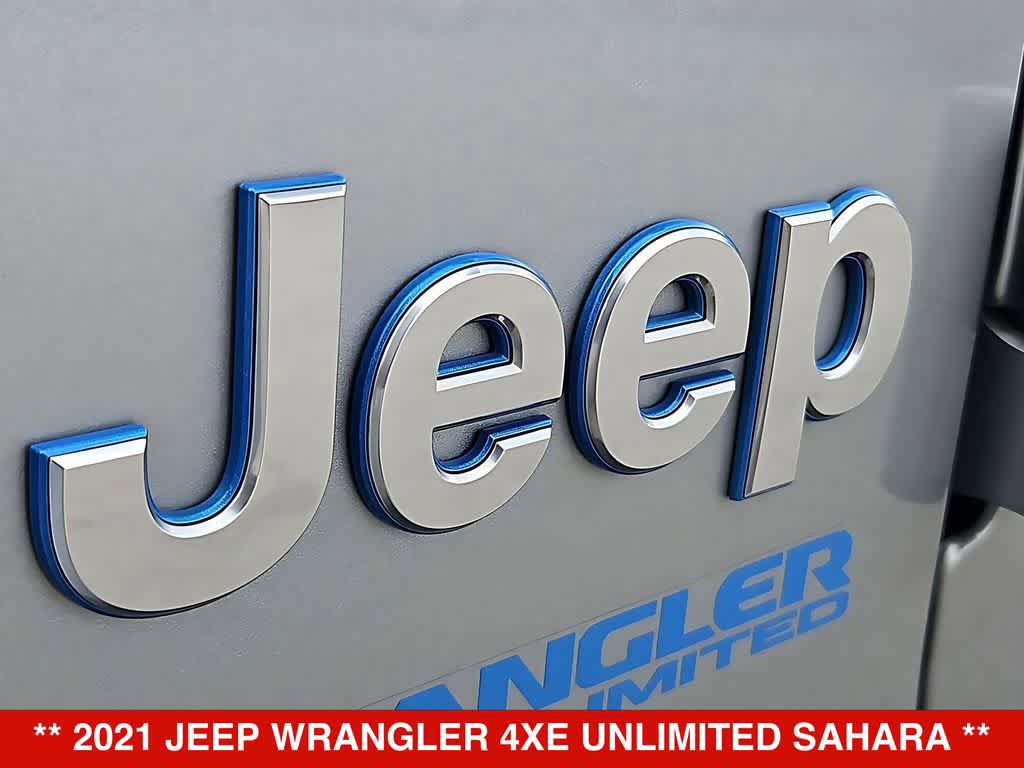 Used 2021 Jeep Wrangler Unlimited Sahara w/ Cold Weather Group AWD/4WD image 12