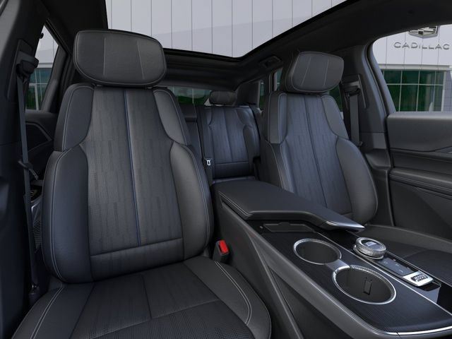 New 2024 Cadillac Lyriq Luxury RWD image 19