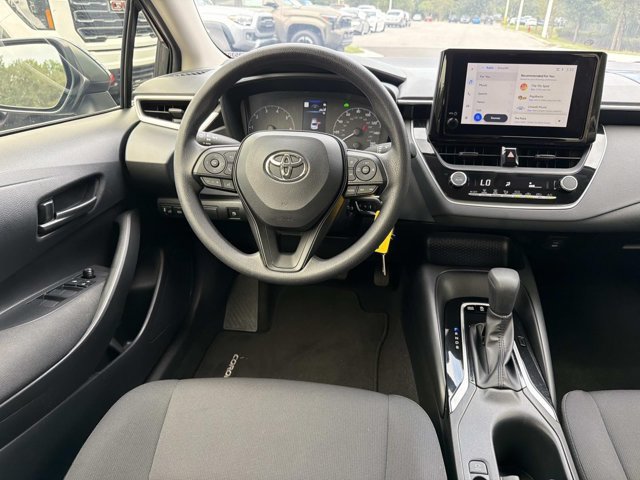 Certified 2025 Toyota Corolla LE FWD image 22