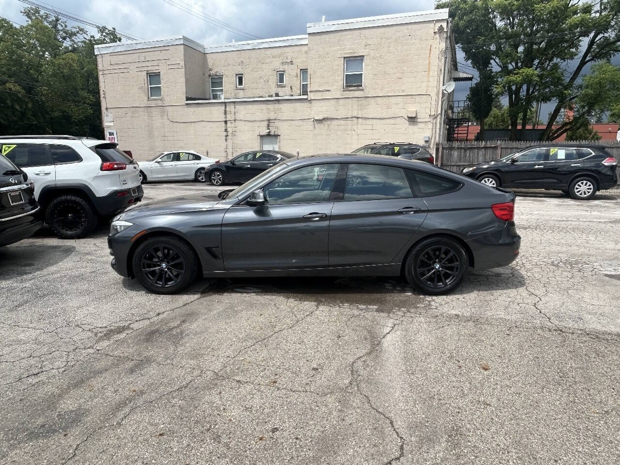 Used 2015 BMW 328i Gran Turismo xDrive AWD/4WD image 4