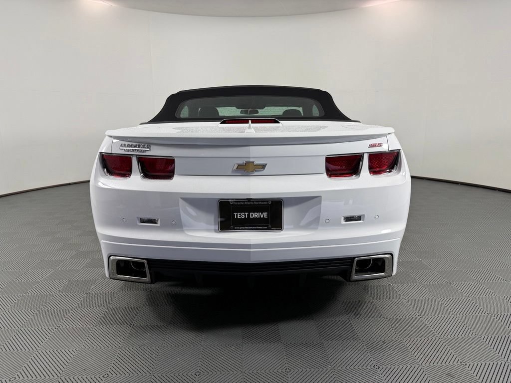 Used 2013 Chevrolet Camaro SS RWD image 6