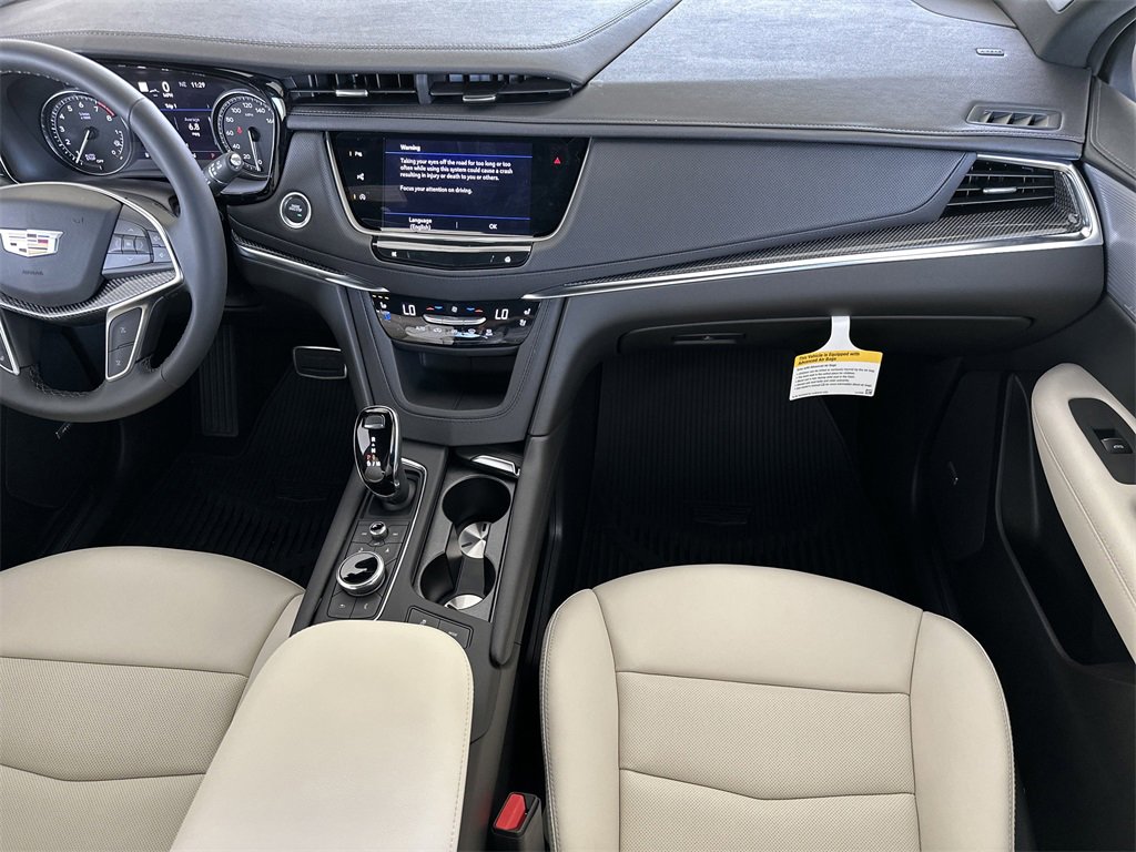 New 2025 Cadillac XT5 Sportv w/ Technology Package image 17