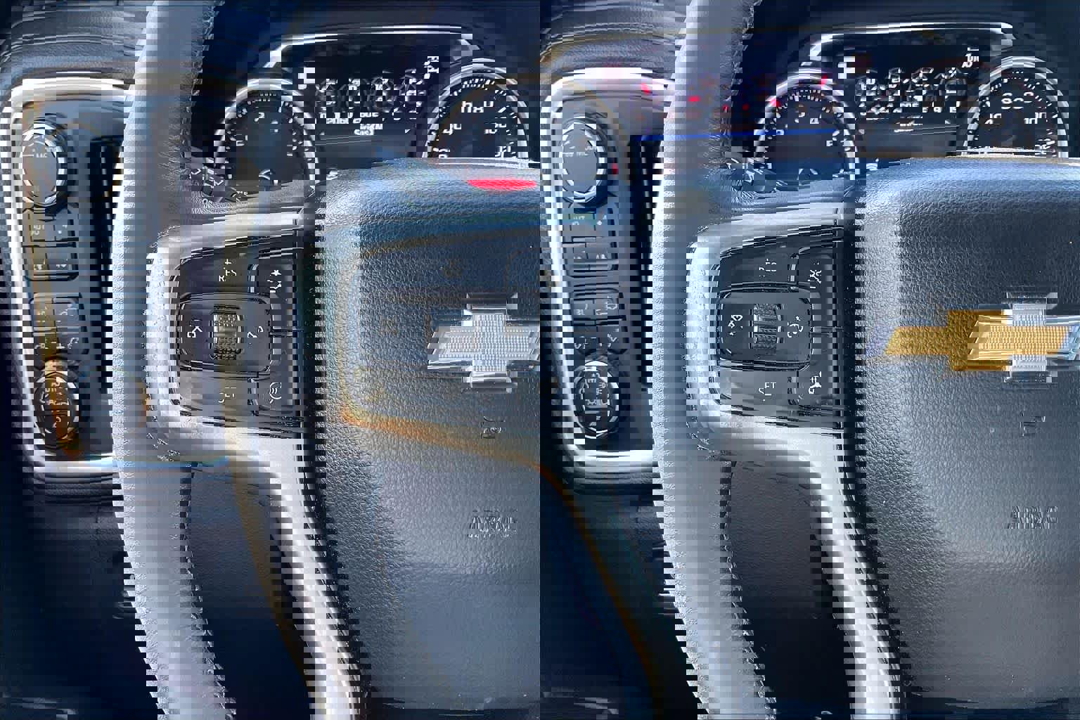 Used 2020 Chevrolet Silverado 2500 LTZ w/ LTZ Premium Package image 17