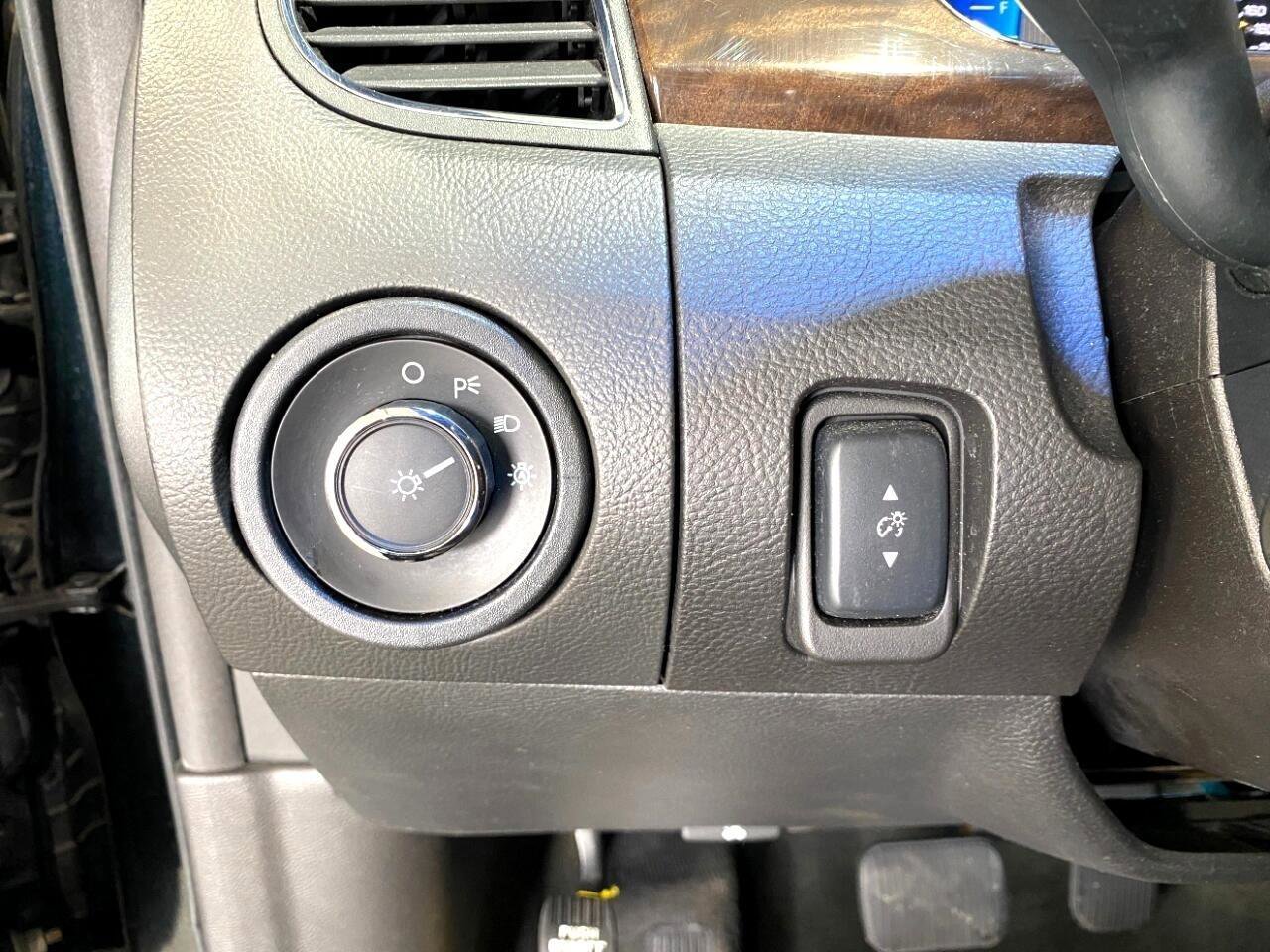 Used 2014 Ford Taurus Limited image 10