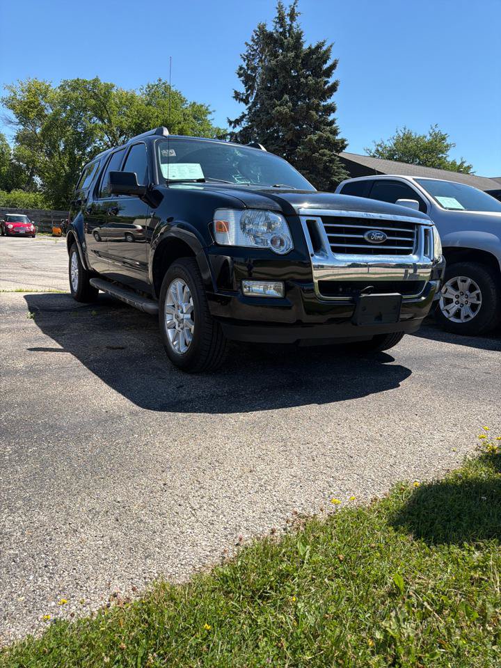 Used 2007 Ford Explorer Sport Trac Limited AWD/4WD image 2