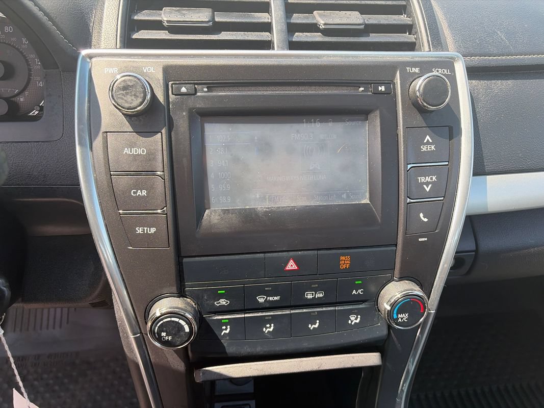 Used 2017 Toyota Camry SE FWD image 24