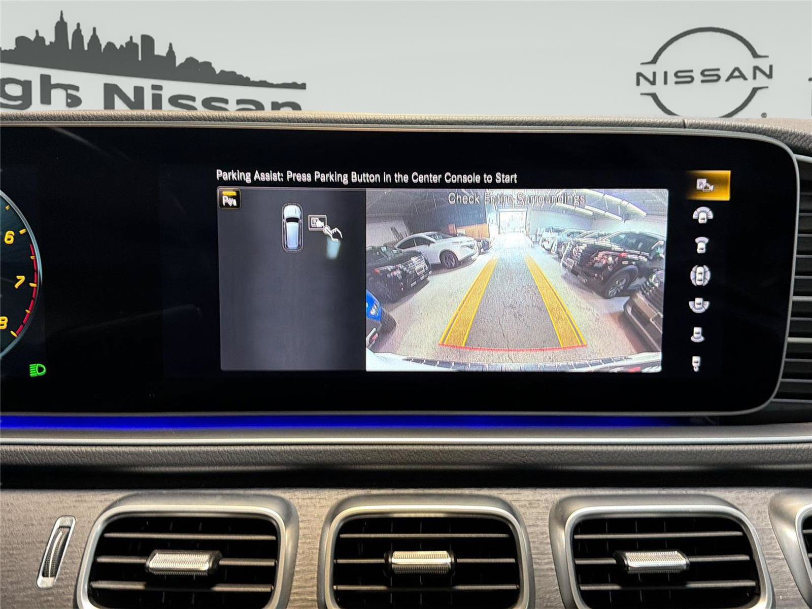 Used 2022 Mercedes-Benz GLS 450 4MATIC image 24