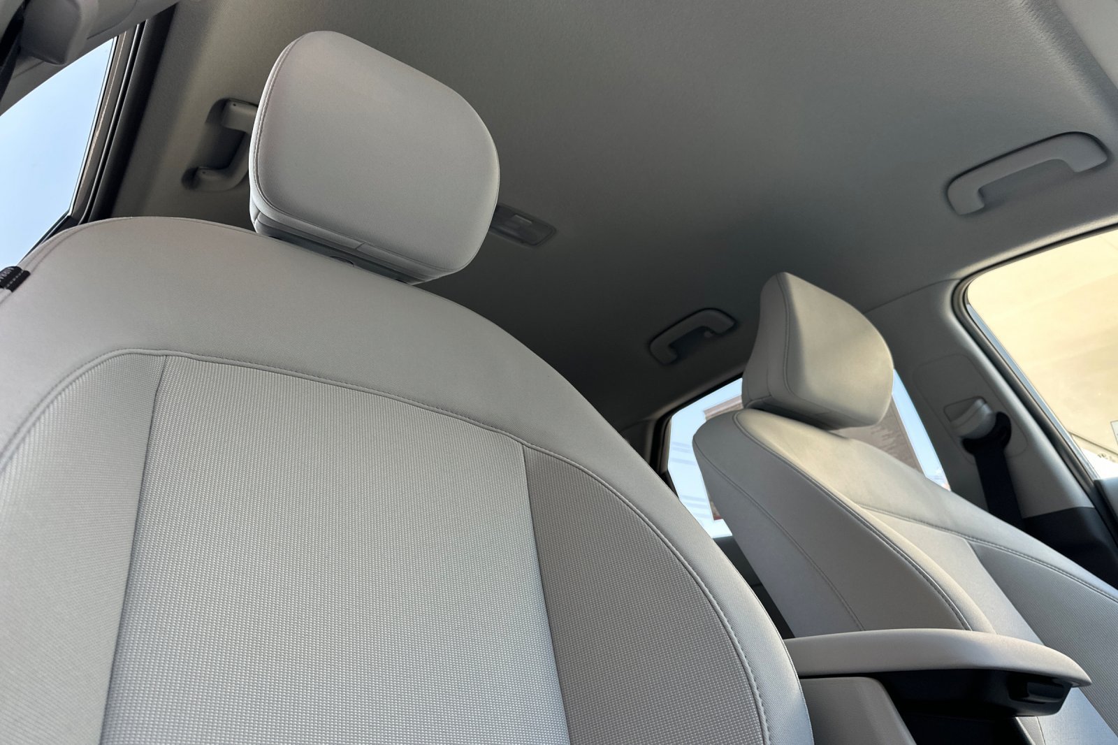 New 2027 Hyundai Kona SEL Sport FWD image 17