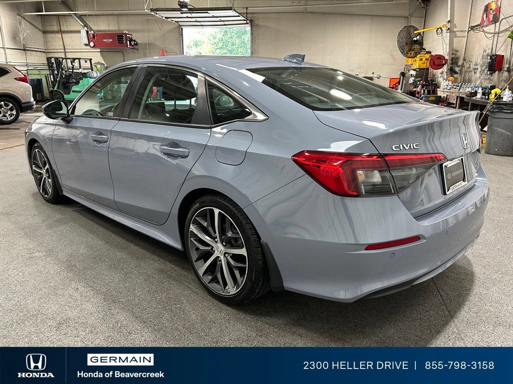Used 2022 Honda Civic Touring image 6