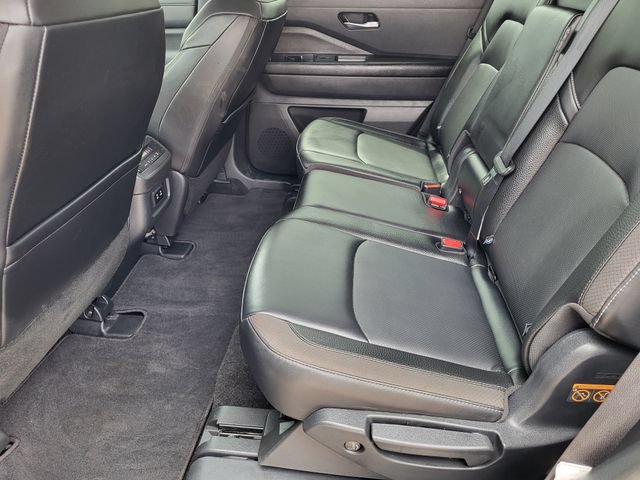 Certified 2026 Nissan Pathfinder SL FWD image 20