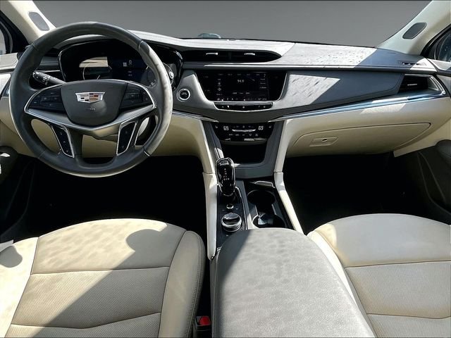 Used 2021 Cadillac XT5 Premium Luxury AWD/4WD image 16