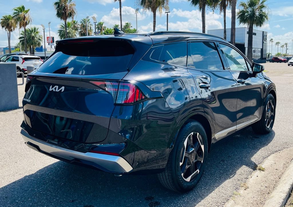 New 2026 Kia Sportage SX FWD image 12