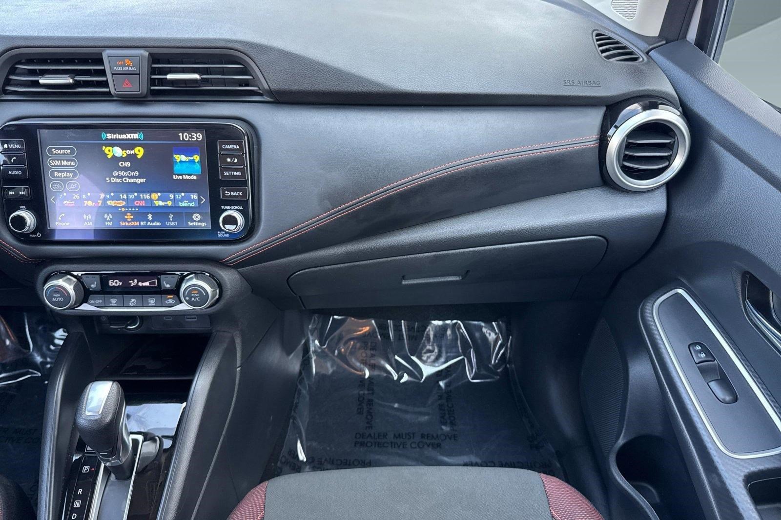 Used 2025 Nissan Versa SR w/ Trunk Package image 28