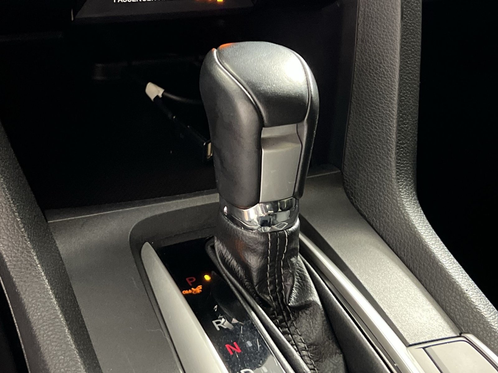 Used 2019 Honda Civic EX image 22