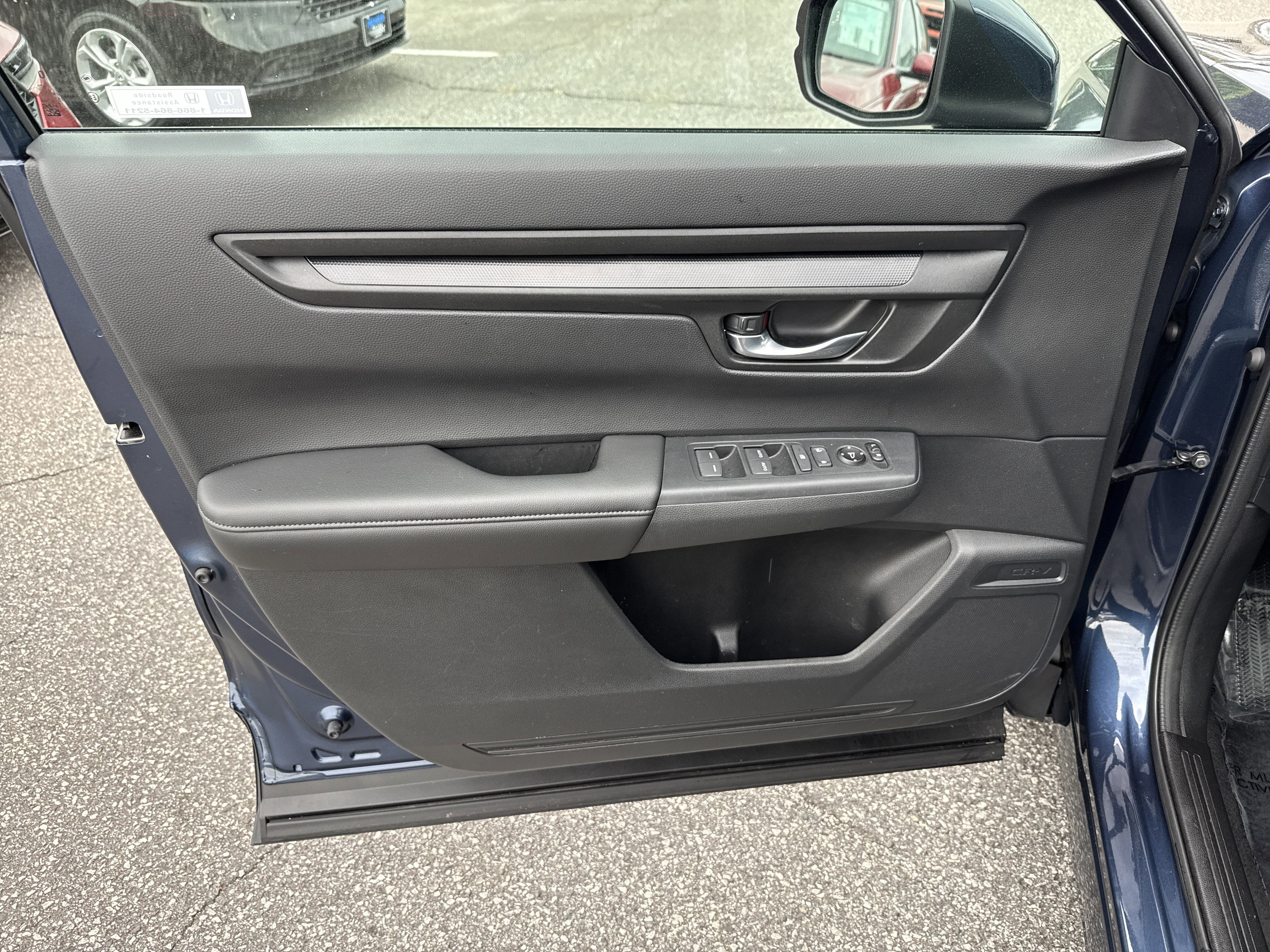 Certified 2025 Honda CR-V EX image 11