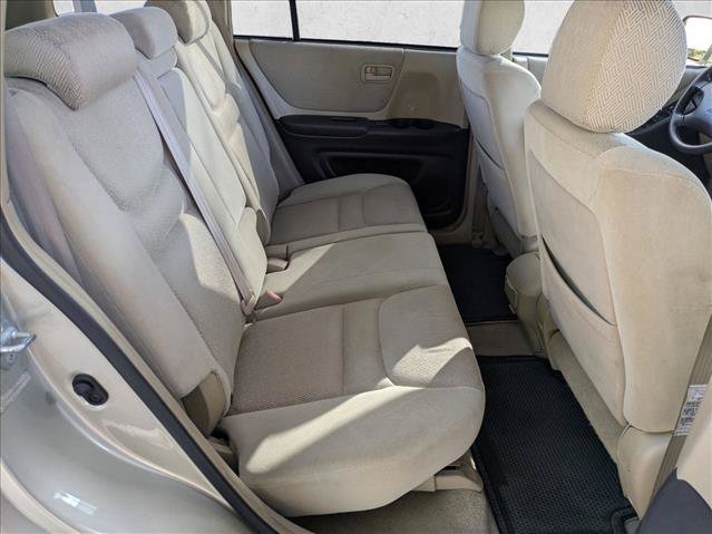 Used 2002 Toyota Highlander 2WD V6 w/ Convenience Pkg image 18