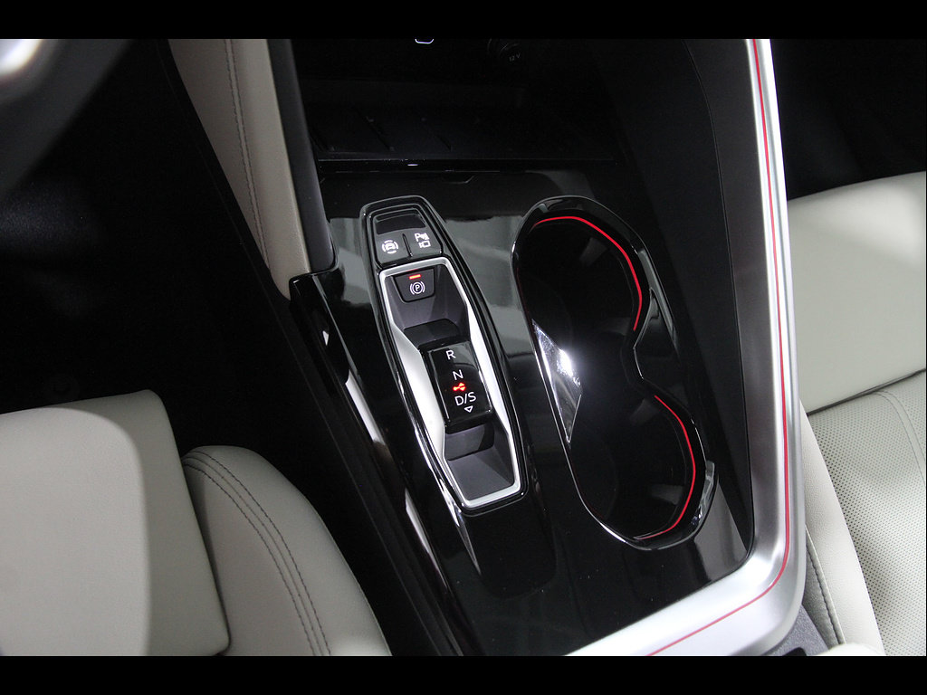 Used 2026 Audi Q5 Prestige AWD/4WD image 16