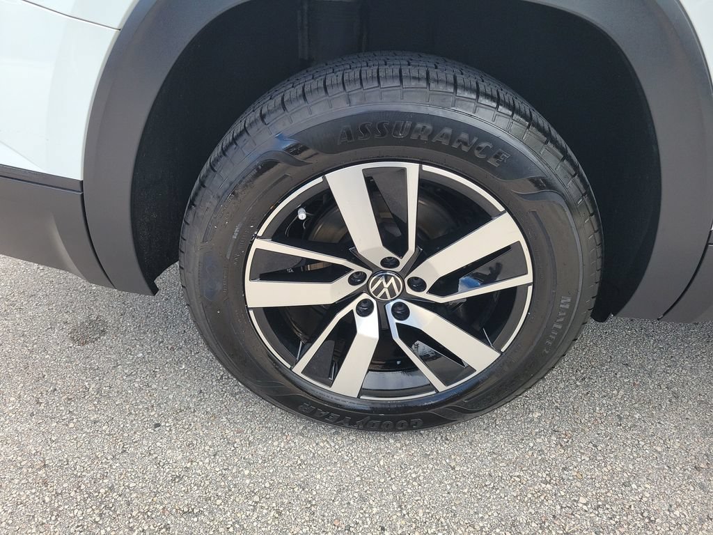 Used 2021 Volkswagen Atlas SE FWD image 30