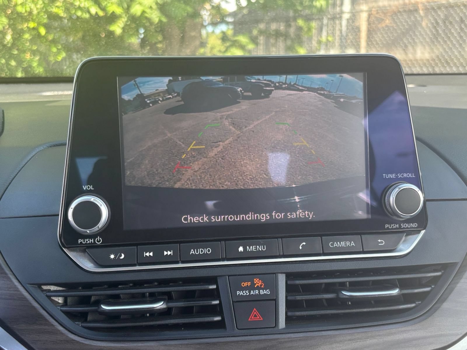 Used 2025 Nissan Altima 2.5 SV FWD image 22