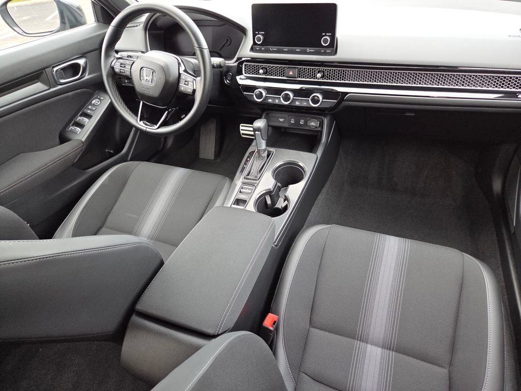 Certified 2025 Honda Civic Sport image 30
