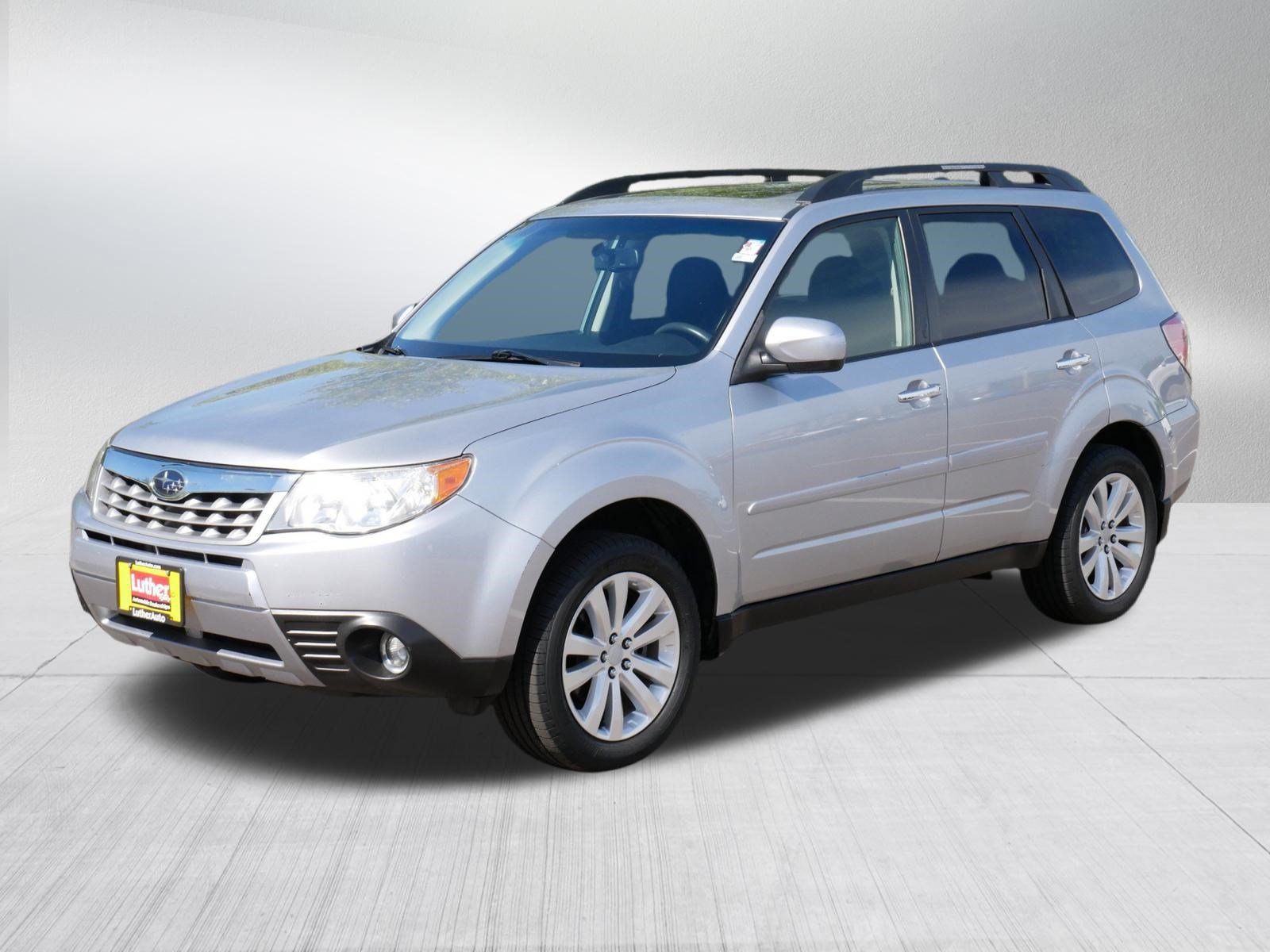 Used 2012 Subaru Forester 2.5X Premium AWD/4WD image 3