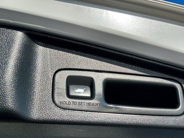 Used 2021 Honda CR-V EX-L image 17