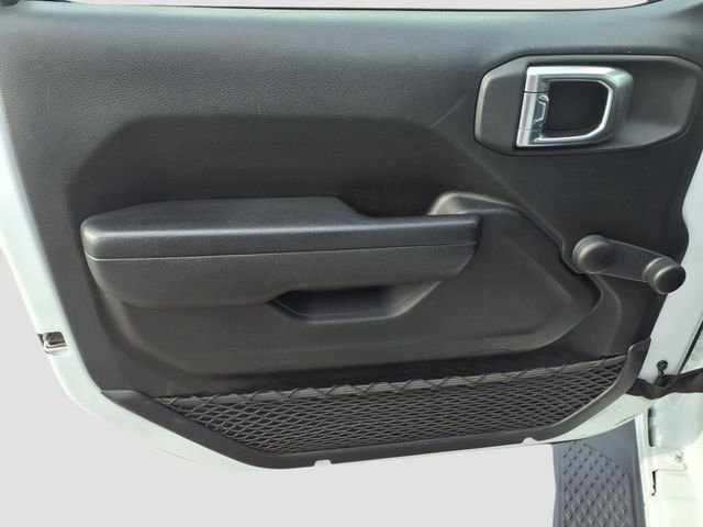 Used 2023 Jeep Gladiator Sport image 14