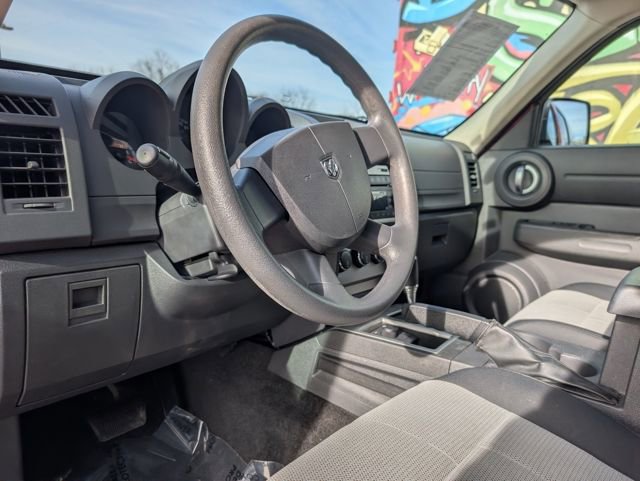 Used 2009 Dodge Nitro SE image 8