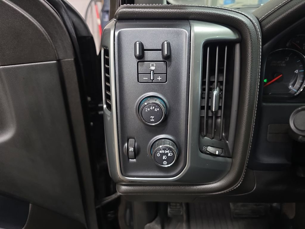 Certified 2017 Chevrolet Silverado 2500 LTZ w/ Duramax Plus Package image 24