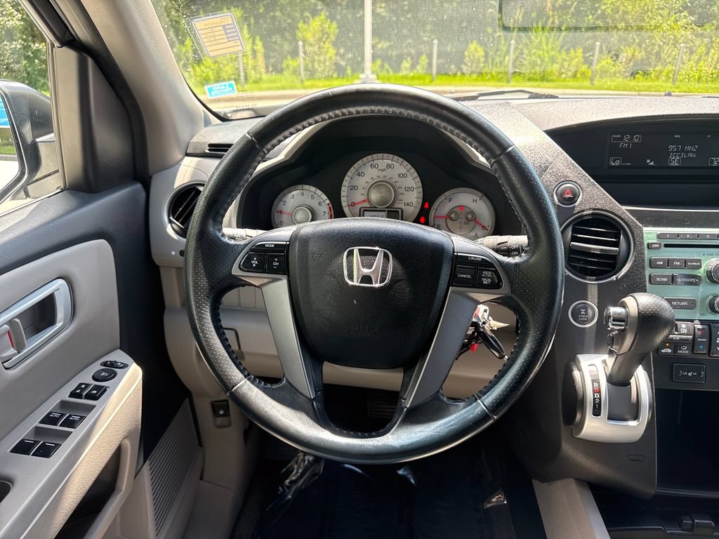 Used 2011 Honda Pilot EX-L image 19