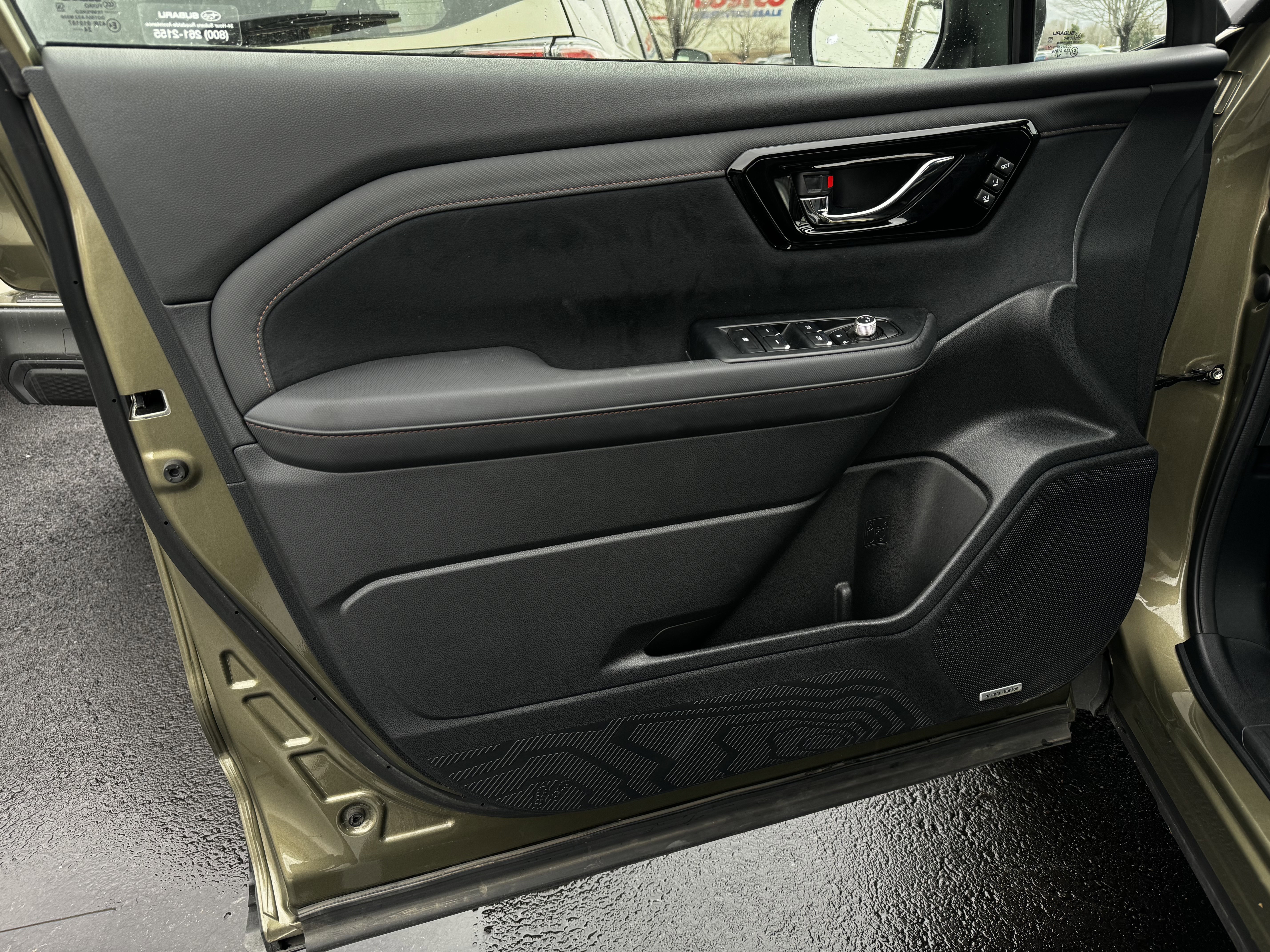 Used 2025 Subaru Forester Touring image 17