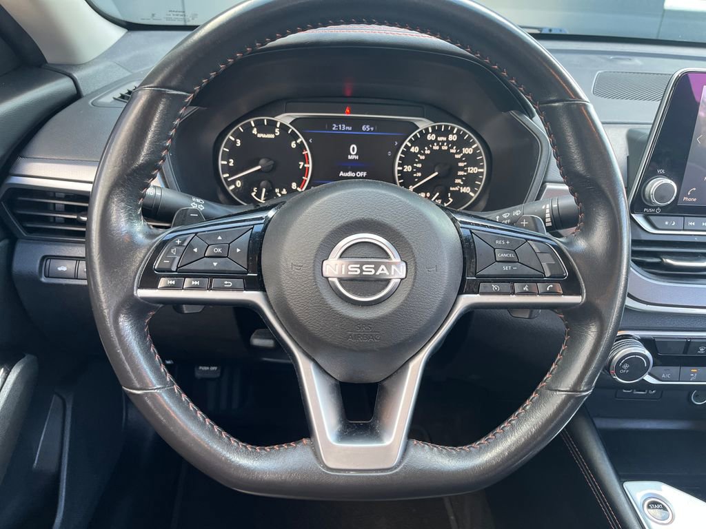 Used 2024 Nissan Altima 2.5 SR FWD image 16