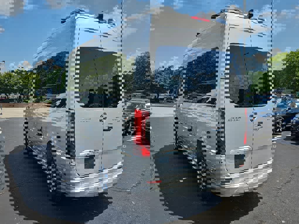 Used 2023 Mercedes-Benz Sprinter 2500 image 6