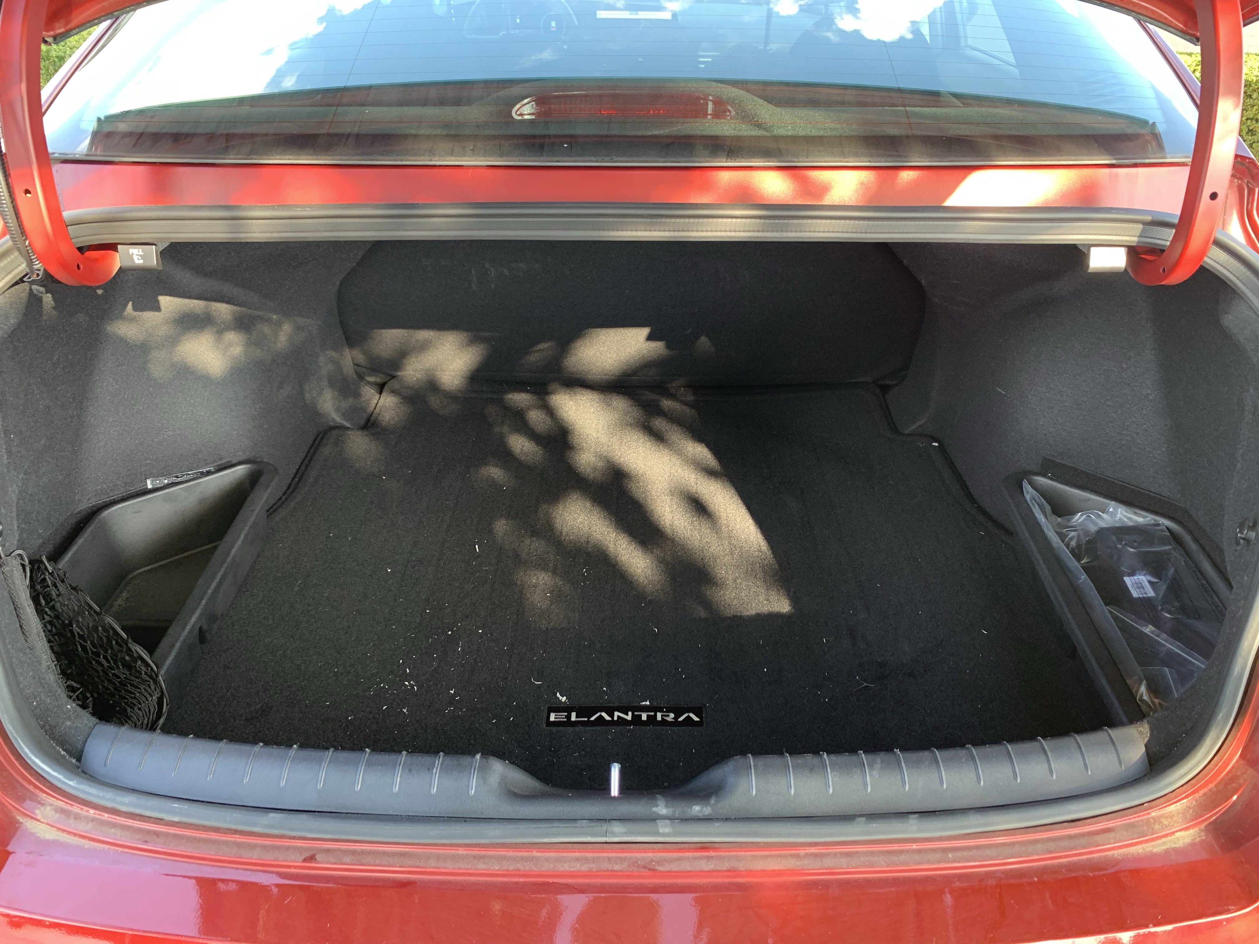 Used 2024 Hyundai Elantra SEL FWD image 34