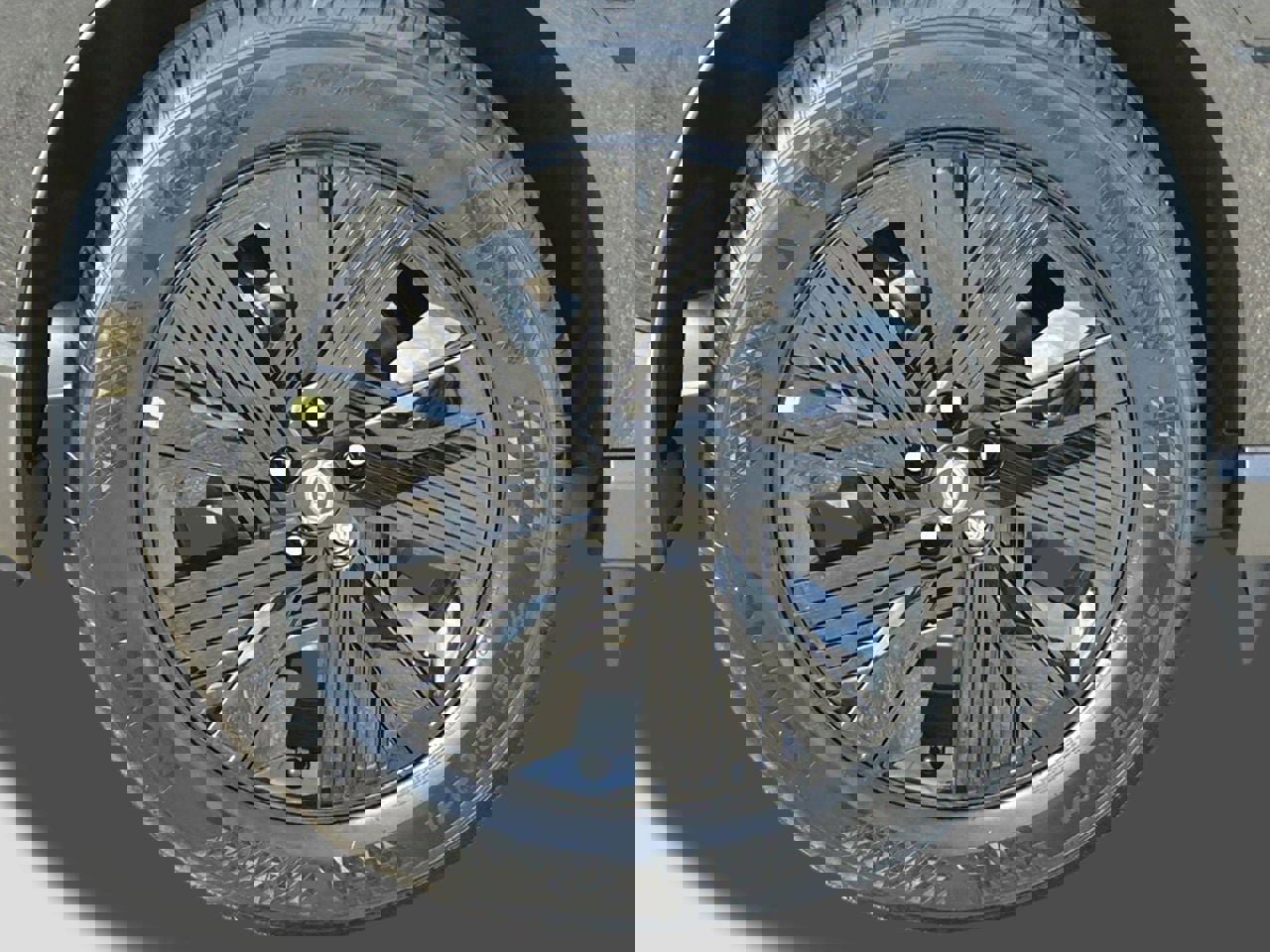 New 2026 Nissan Murano SV AWD/4WD image 7