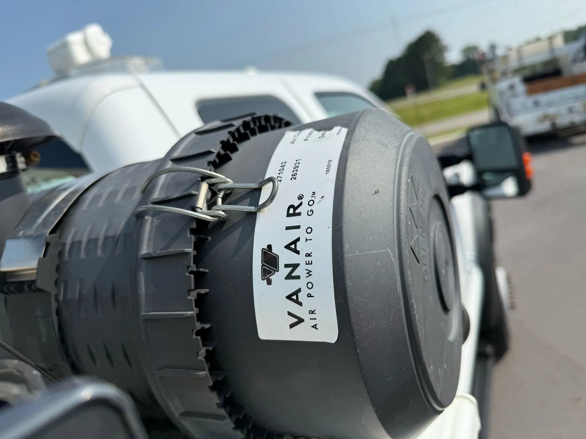 Used 2016 Ford F550 XLT 162  W.B. 4D image 9