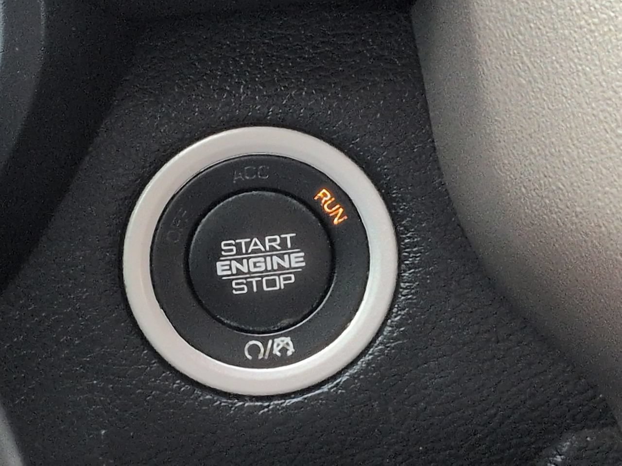 Used 2022 RAM 1500 Laramie RWD image 26