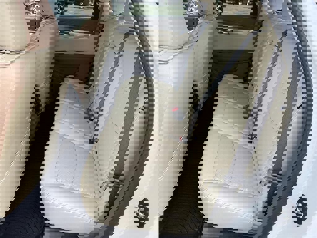 Used 2021 Cadillac XT5 Premium Luxury image 10