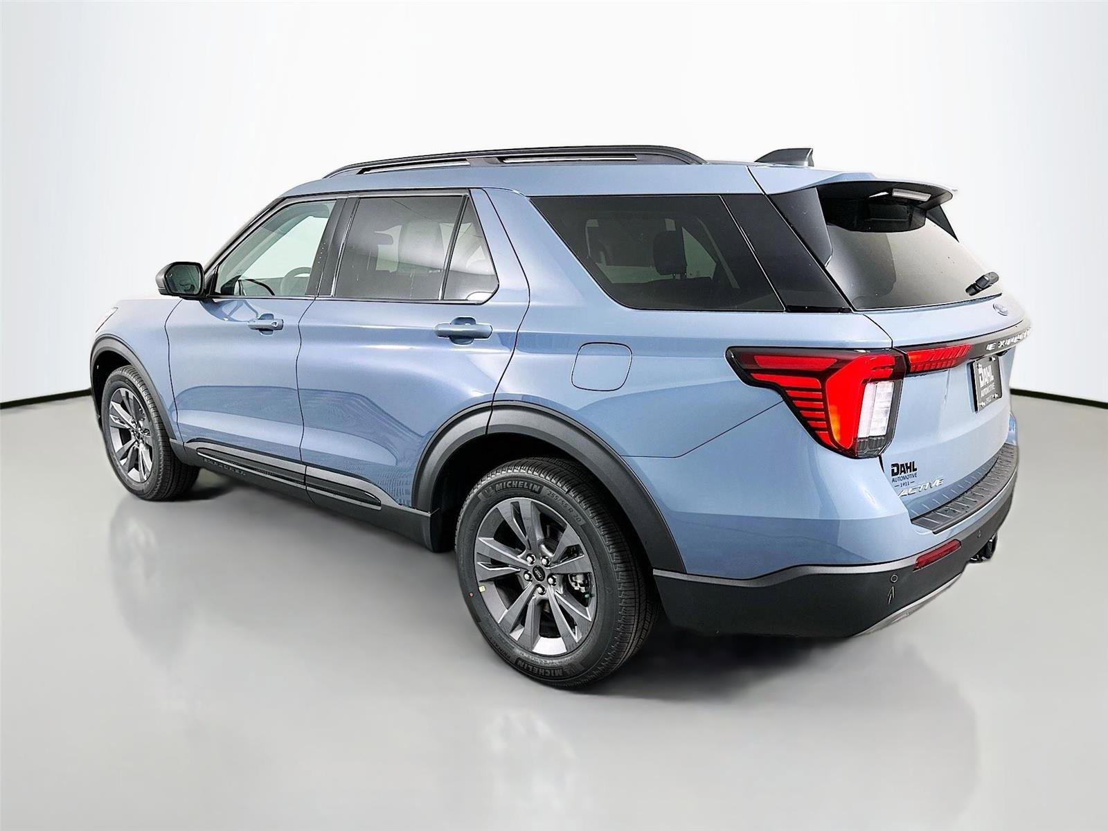 New 2026 Ford Explorer Active w/ Active Comfort Package image 5