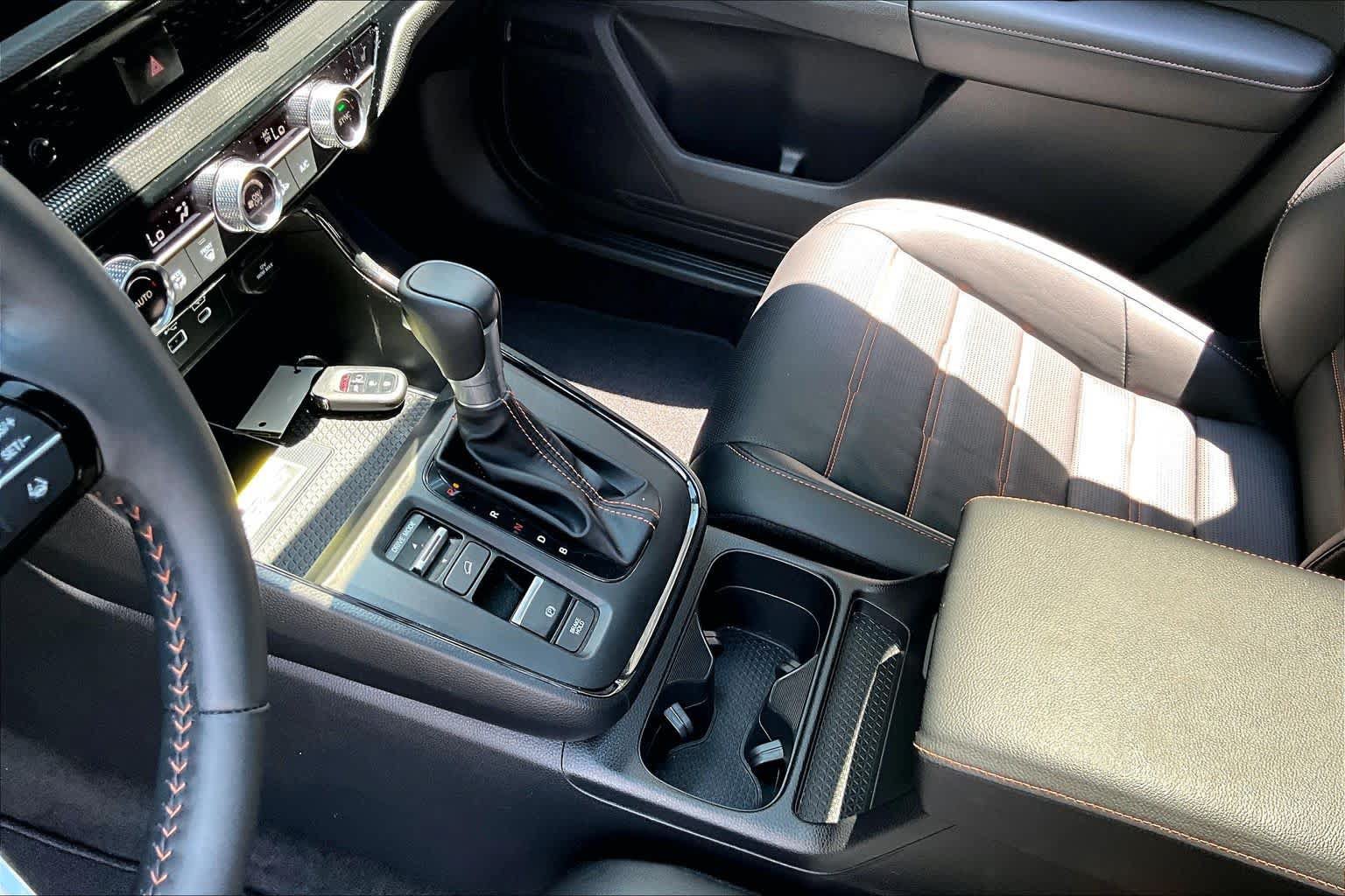 Certified 2024 Honda CR-V Sport Touring image 17