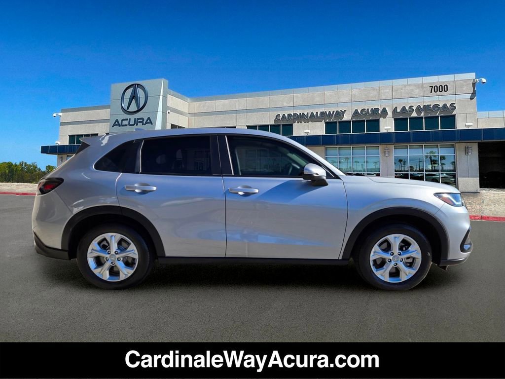 Used 2025 Honda HR-V LX image 6