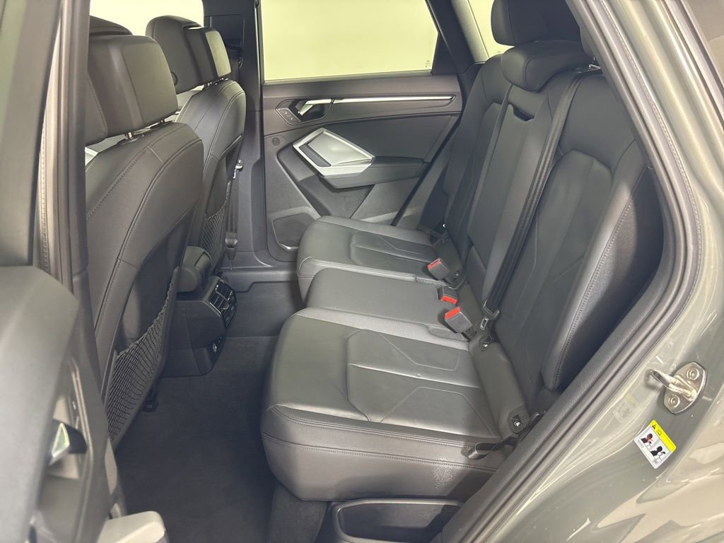 Used 2023 Audi Q3 2.0T Premium AWD/4WD image 21