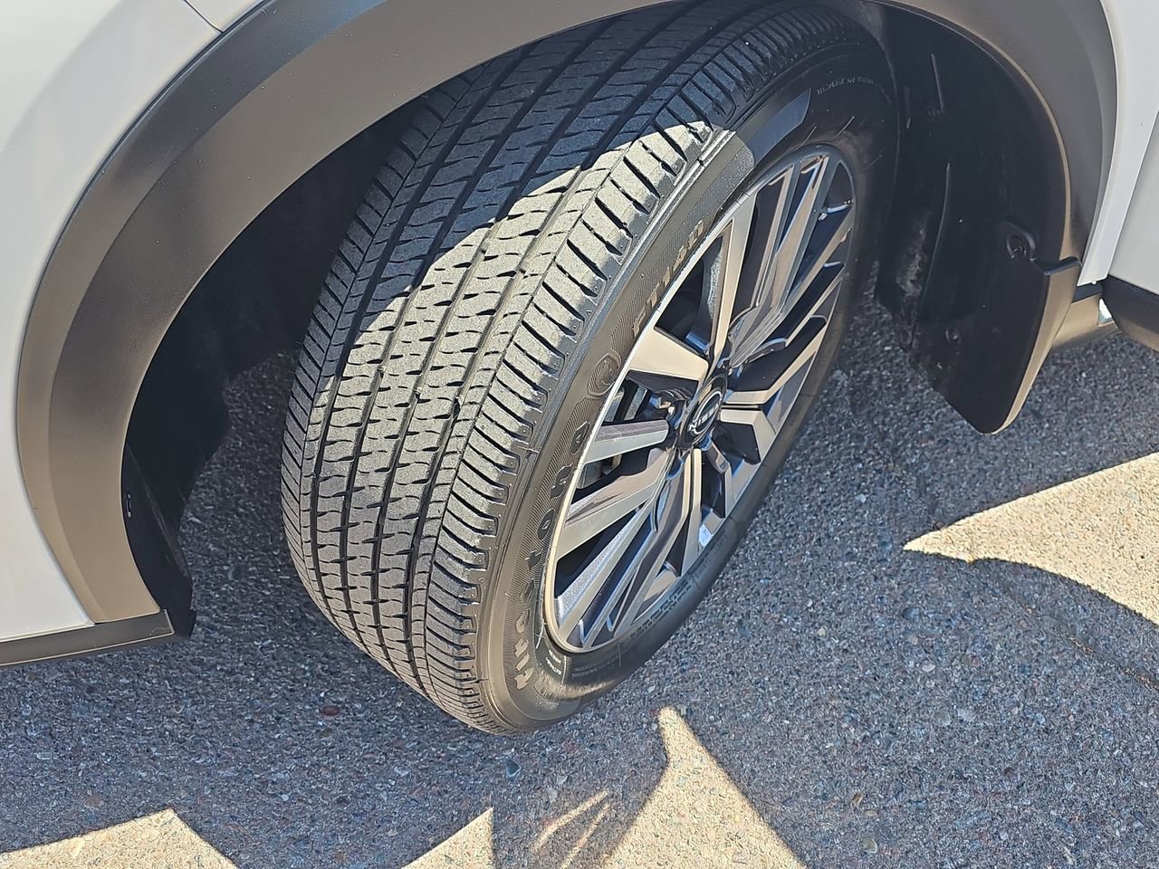 Certified 2023 Nissan Kicks SV FWD image 29