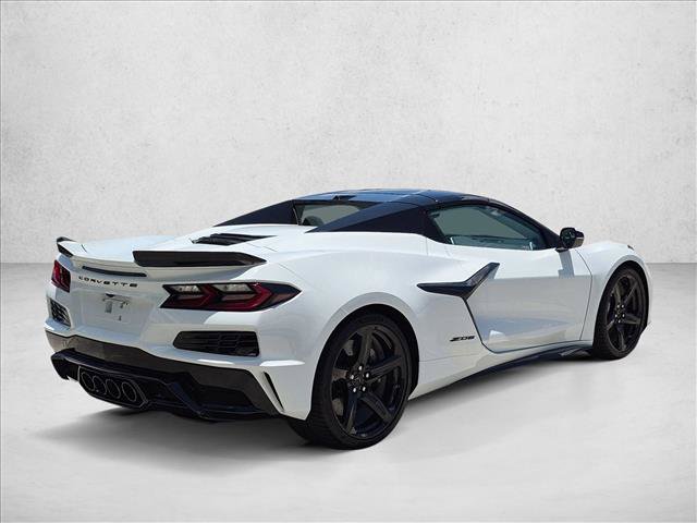 Used 2025 Chevrolet Corvette Z06 w/ Battery Protection Package RWD image 5