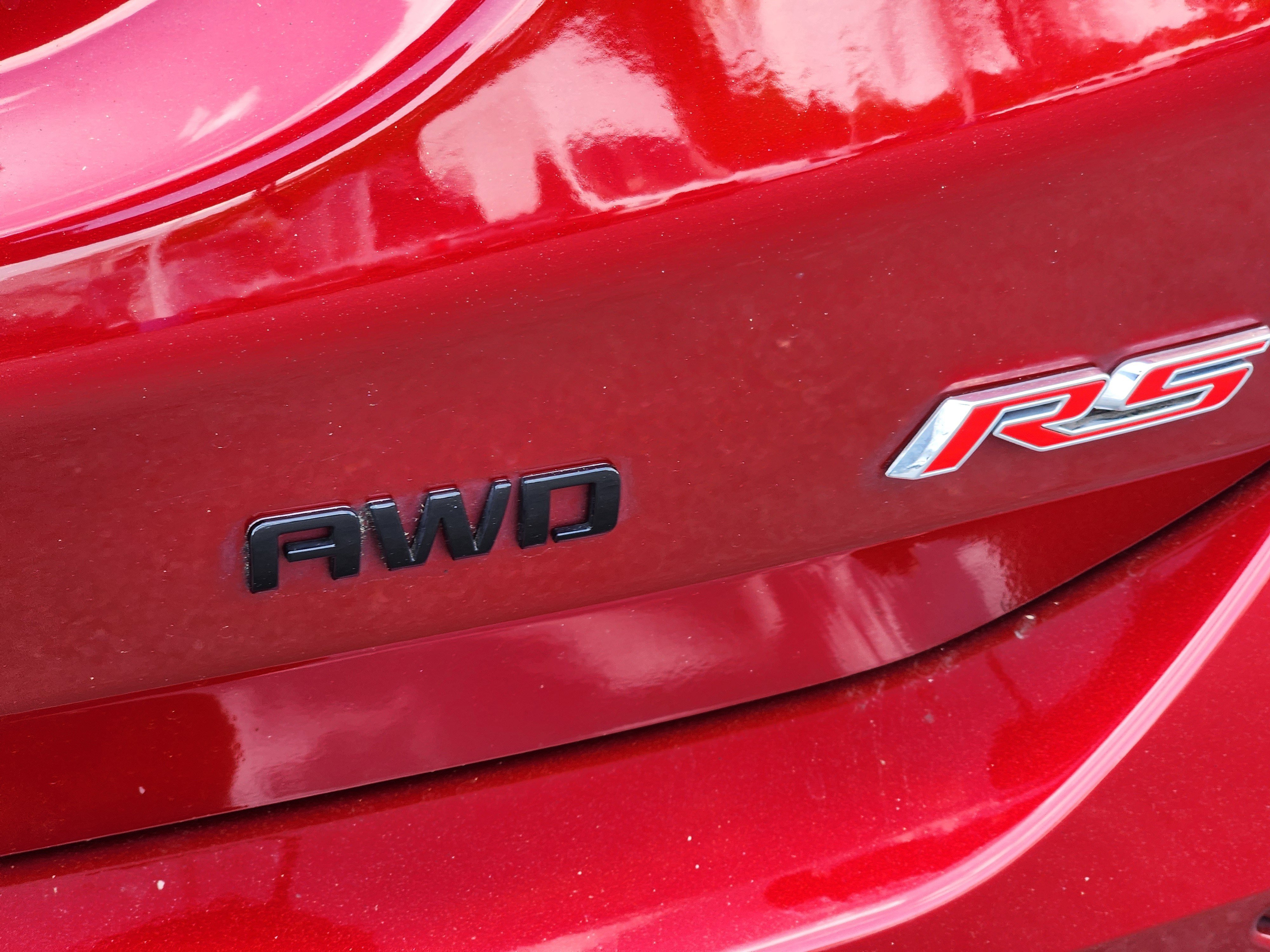 Used 2022 Chevrolet Equinox RS w/ RS Leather Package image 12