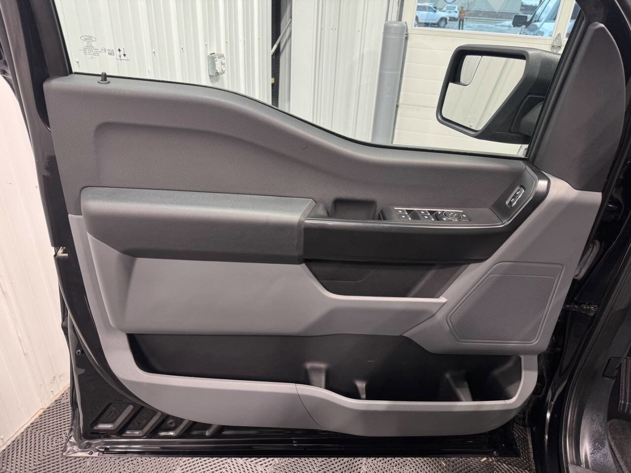 Used 2023 Ford F150 XL w/ XL Chrome Appearance Package image 8