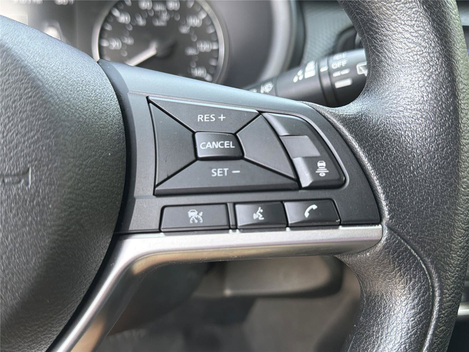Used 2023 Nissan Kicks SV FWD image 20