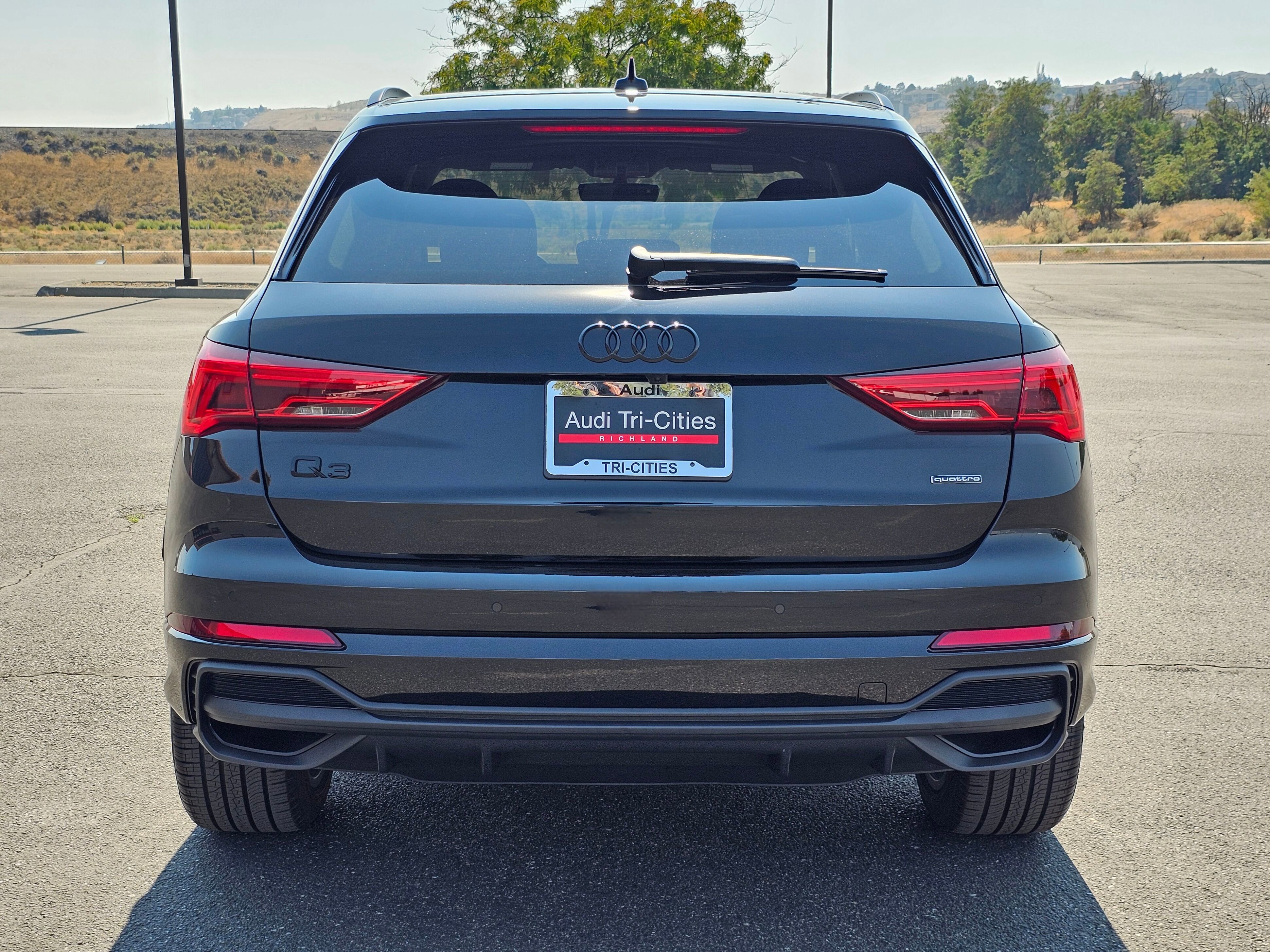 New 2025 Audi Q3 2.0T Premium image 5