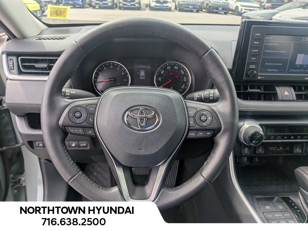 Used 2022 Toyota RAV4 XLE w/ Convenience Package AWD/4WD image 7